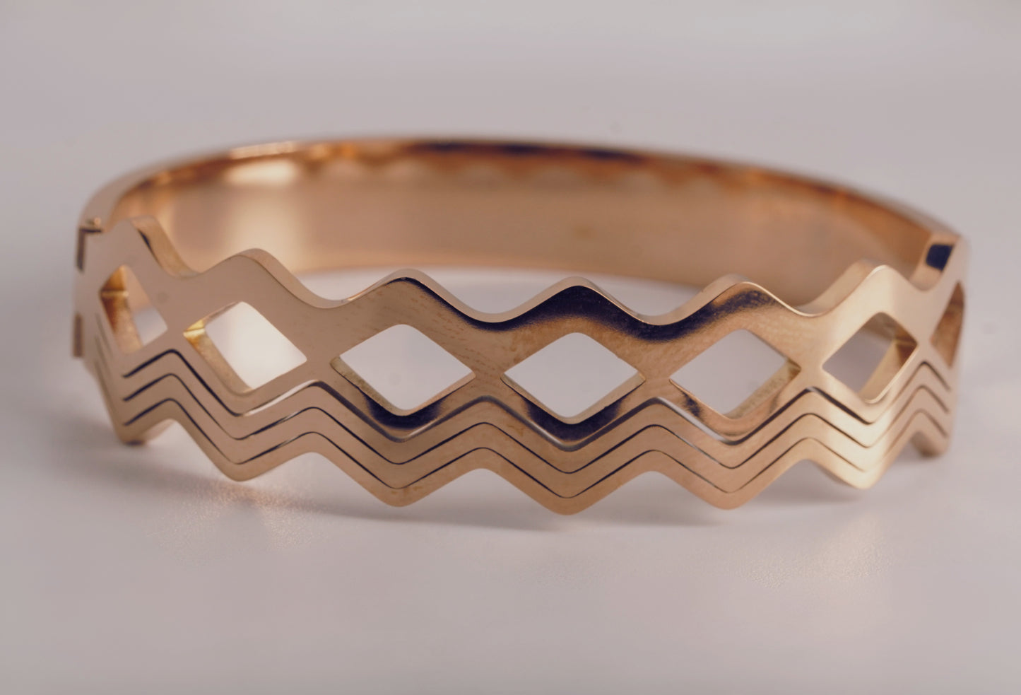Chevron Zag