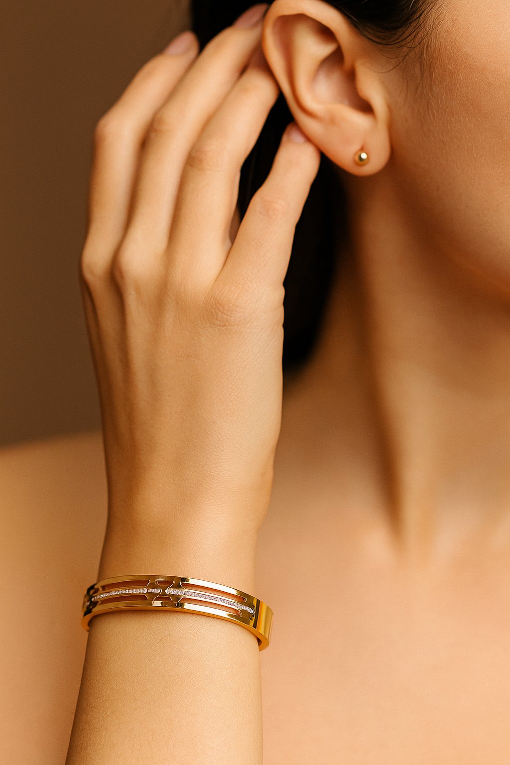 WOMEN KADA