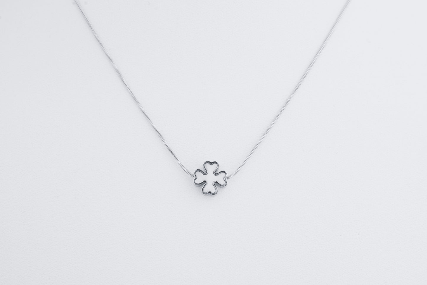 LumiFleur Pendant Chain