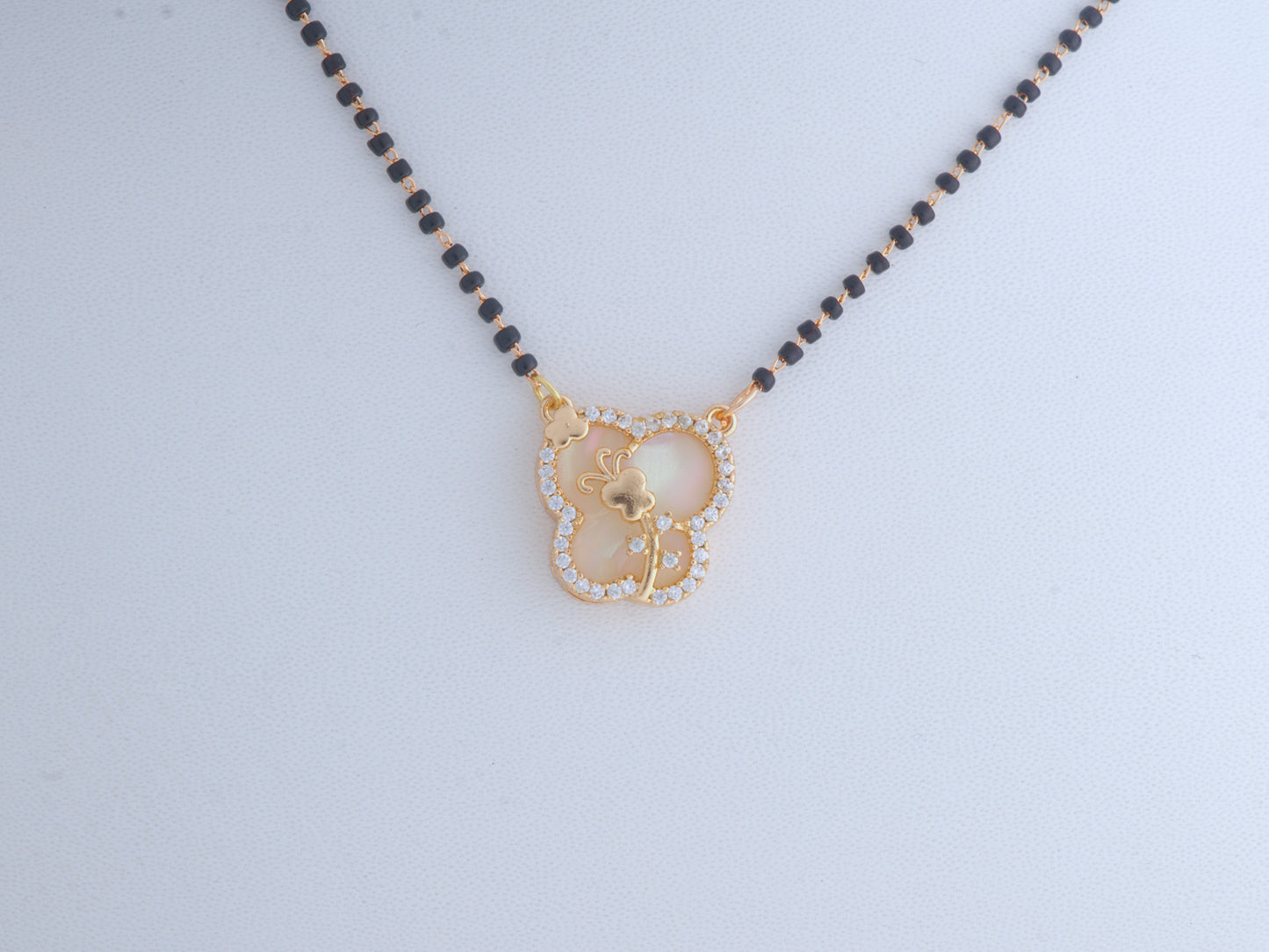 Pushpika Mangalsutra